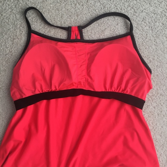Gap Racerback Coral Tank w/ Built-in Bra size XXL - Picture 4 of 7